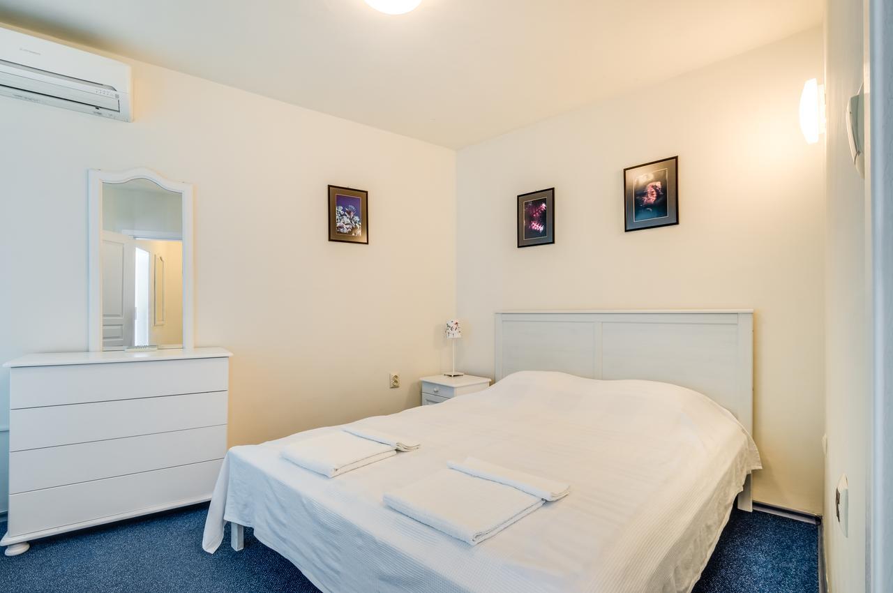 White Dove Apartment