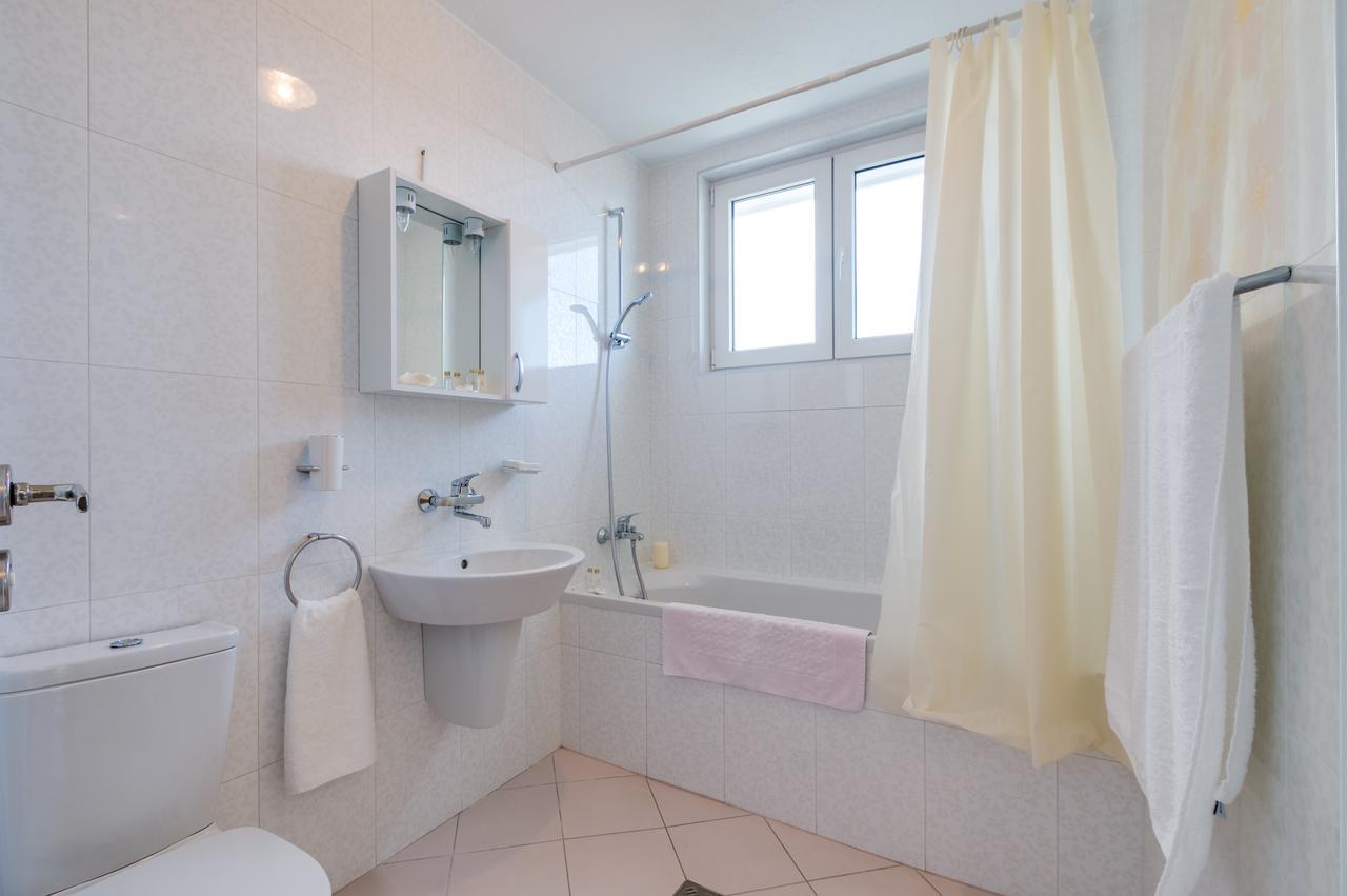 Apartment White Dove *